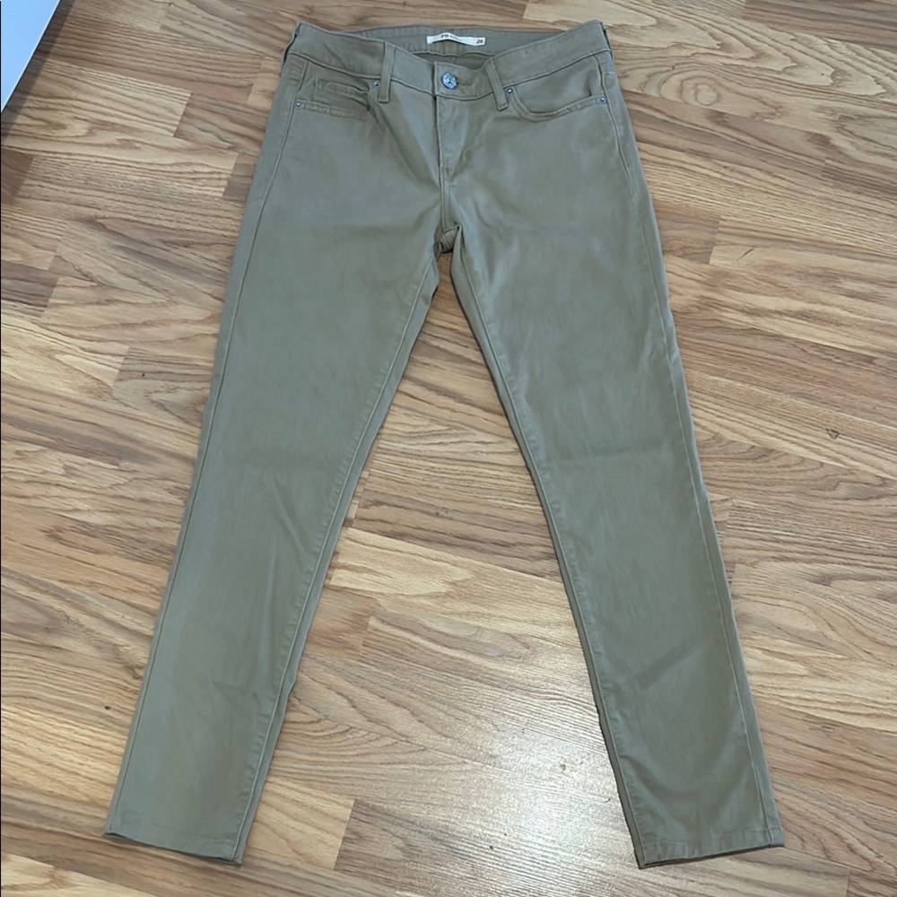 Levi's Skinny Pants in Tan